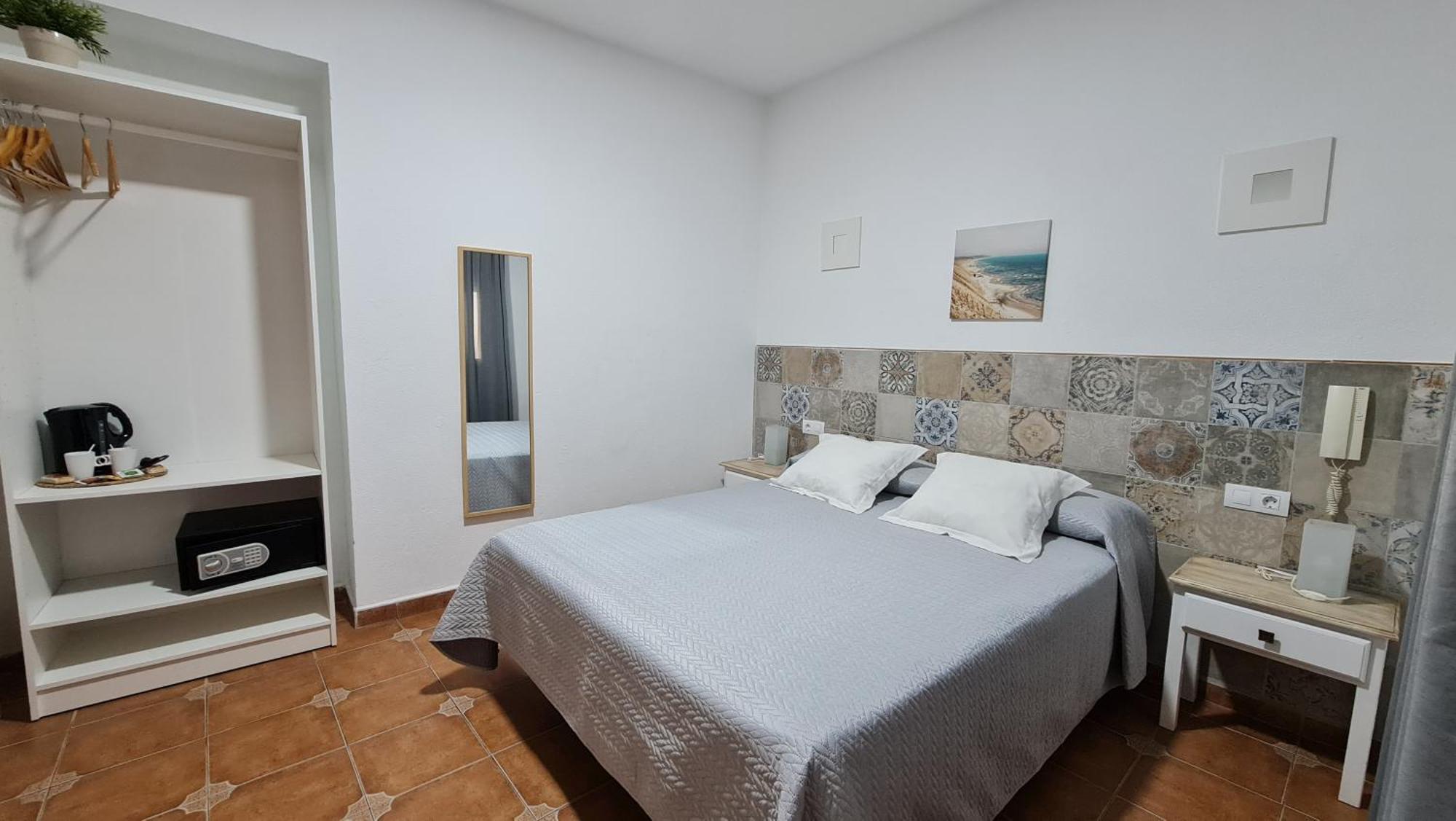 Hostal Canalejas Cadiz Luaran gambar