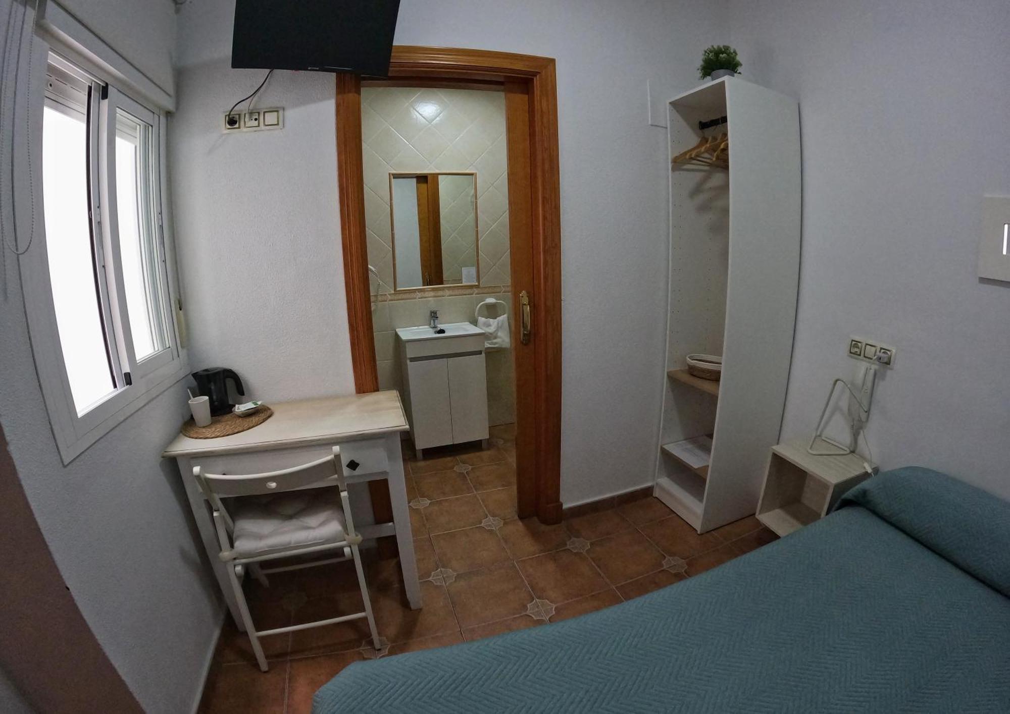 Hostal Canalejas Cadiz Luaran gambar